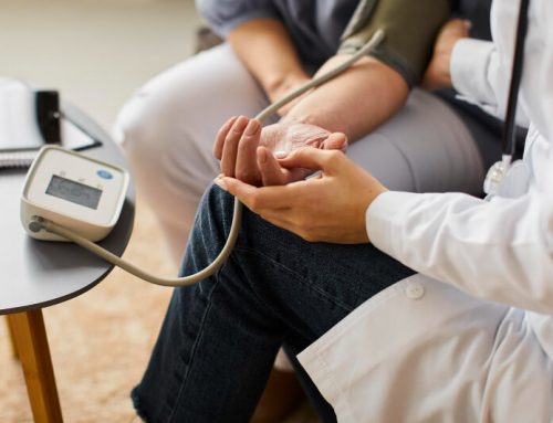 ¿Cuáles son los síntomas de la presión arterial?